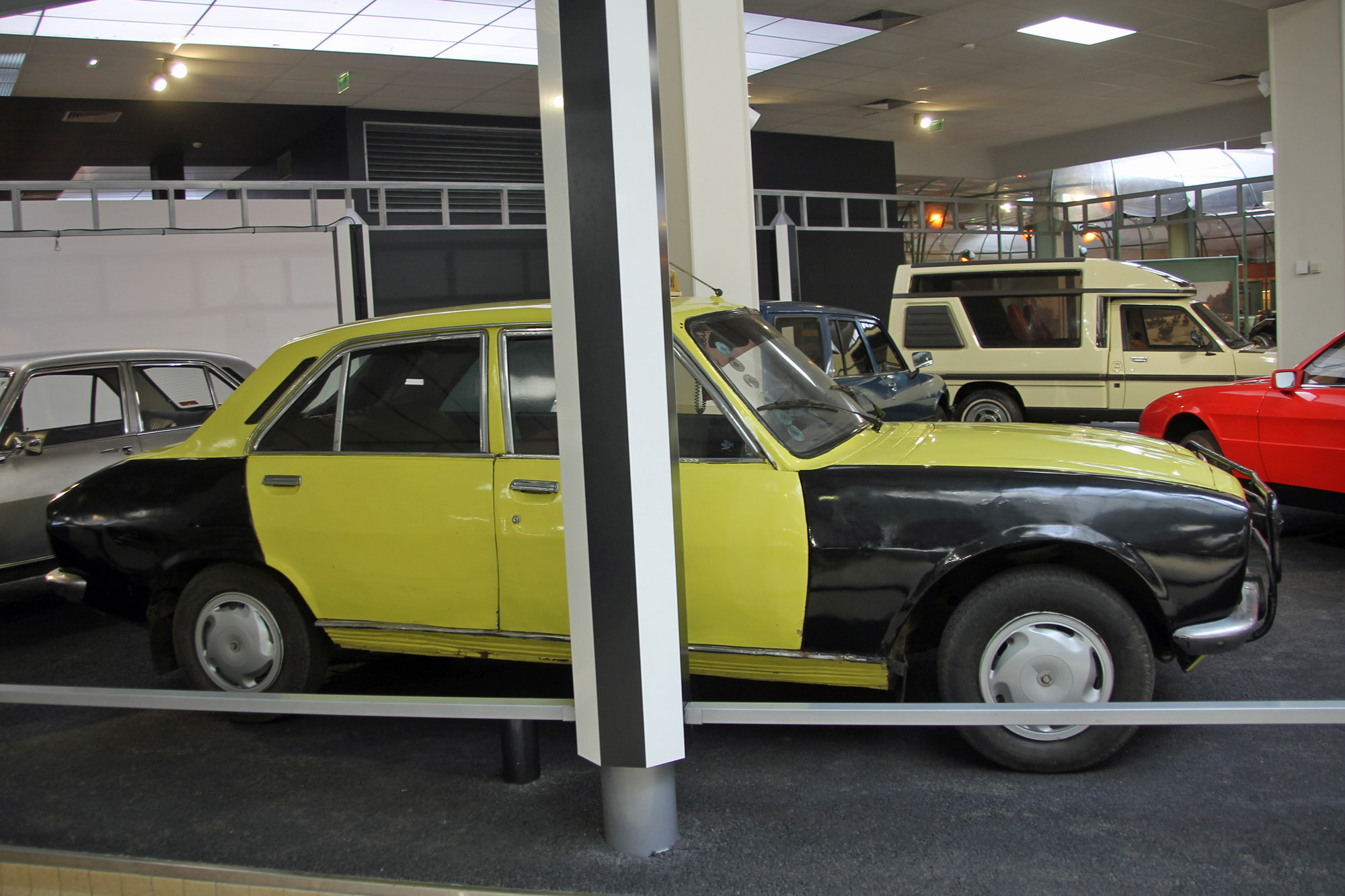 Peugeot 504 taxi de Dakar