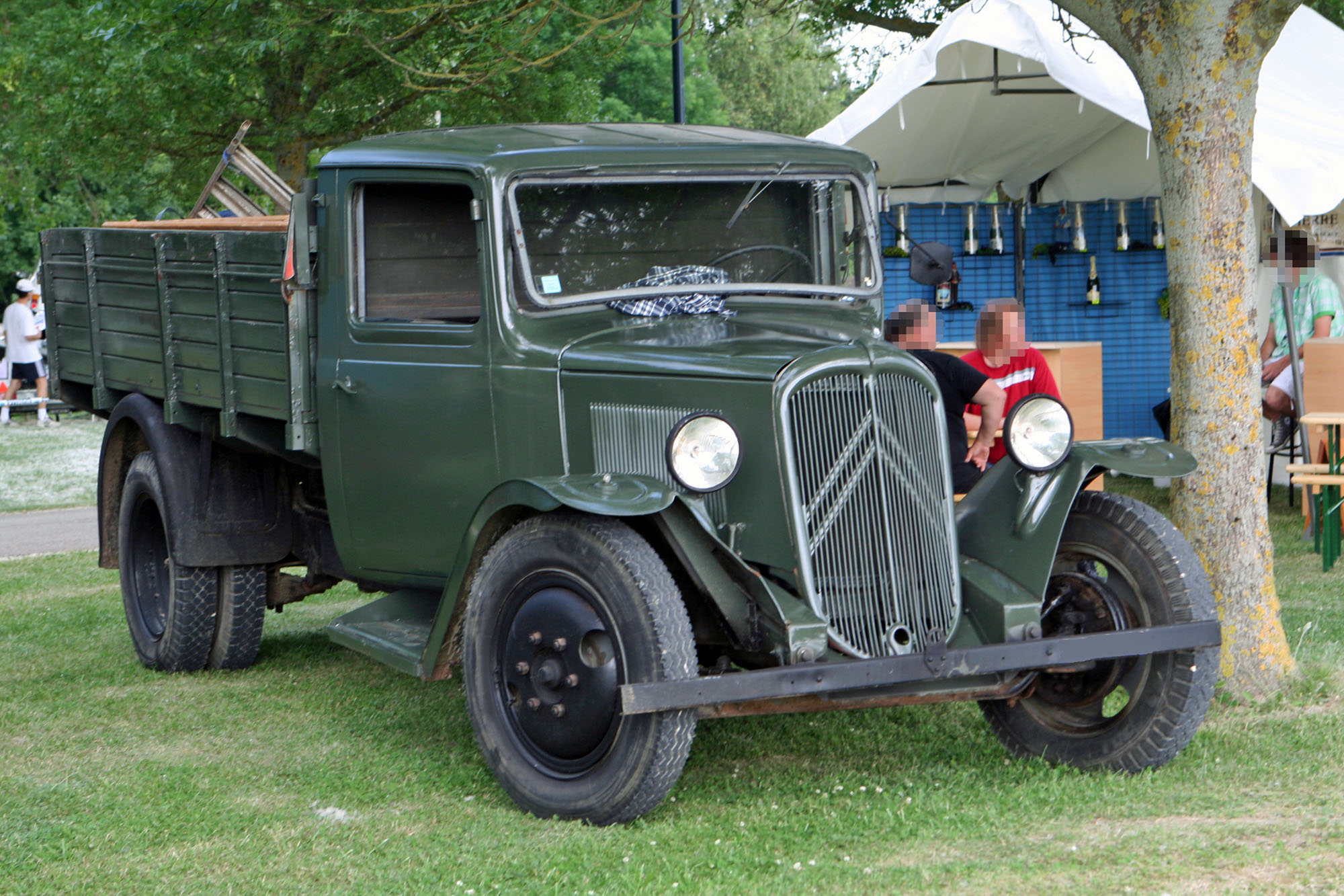 Citroën U23 1 Ailes plates