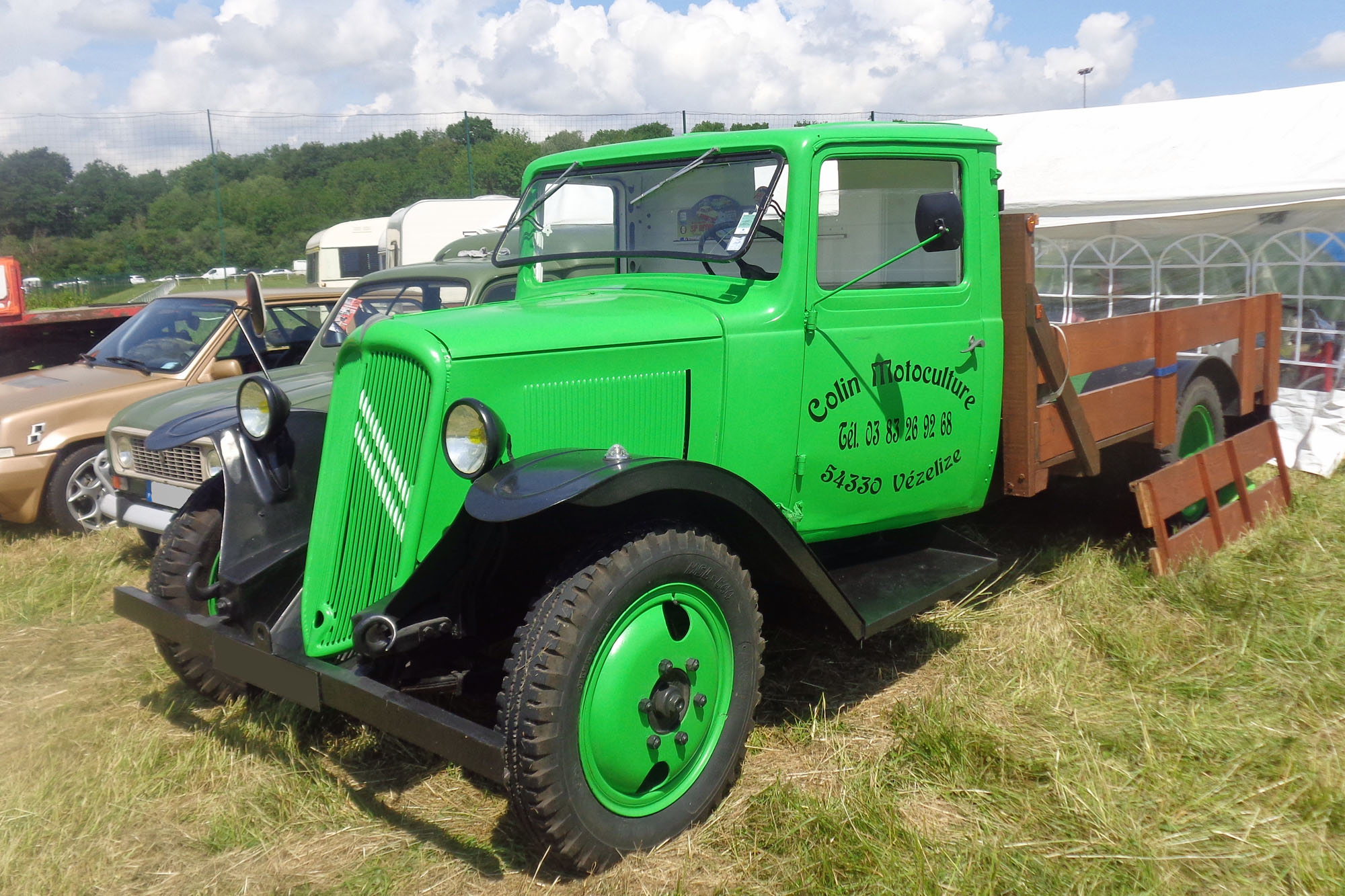 Citroën U23 1 Ailes plates