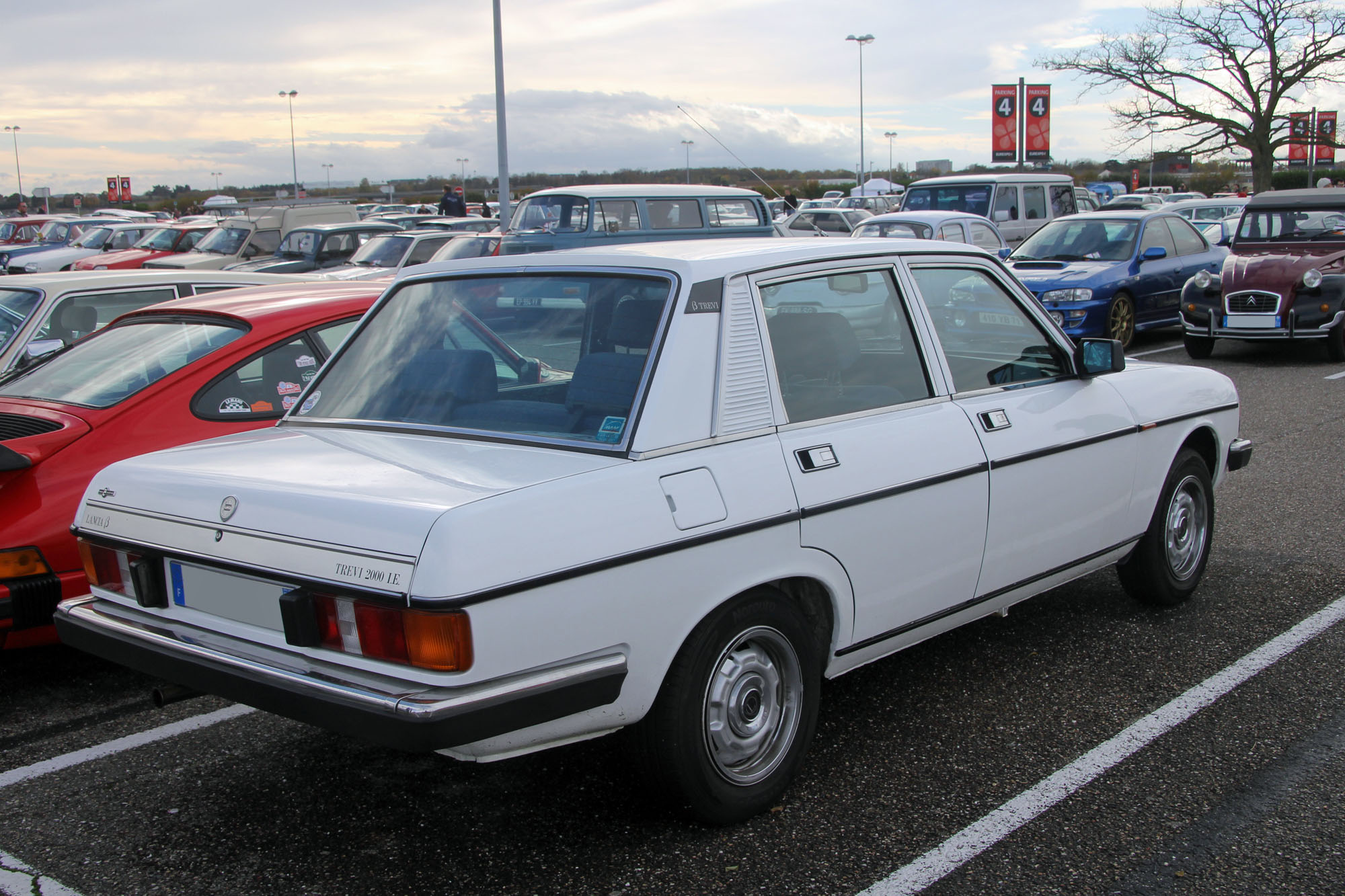 Lancia  Trévi