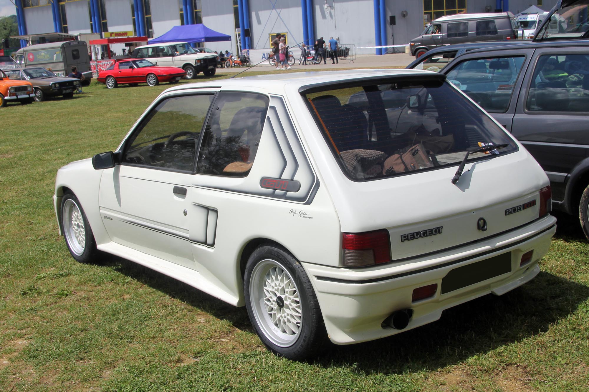 Peugeot 205 GTI Gutmann