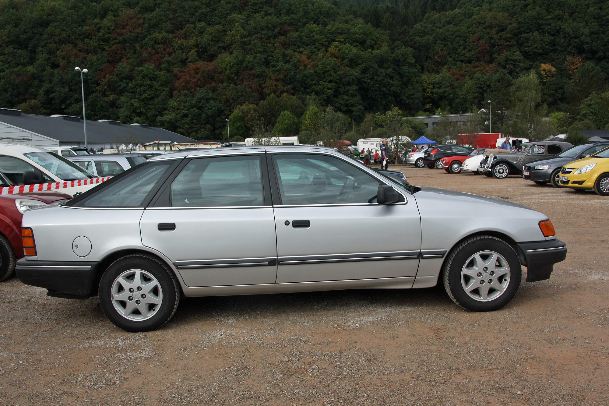 Ford Germany Scorpio 1