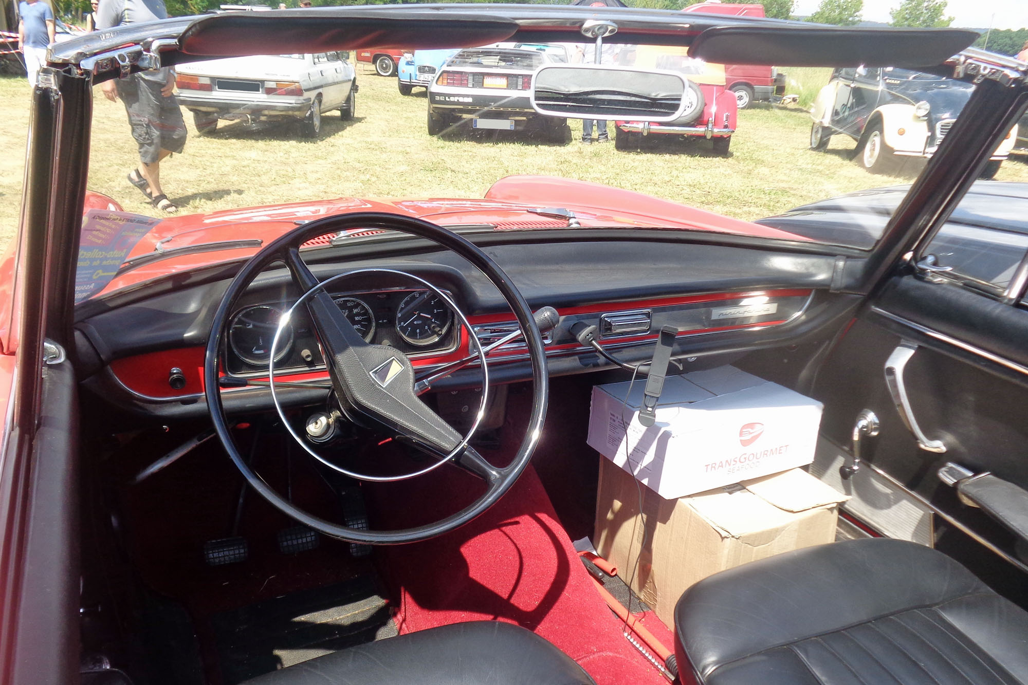 Peugeot 404 cabriolet et coupé