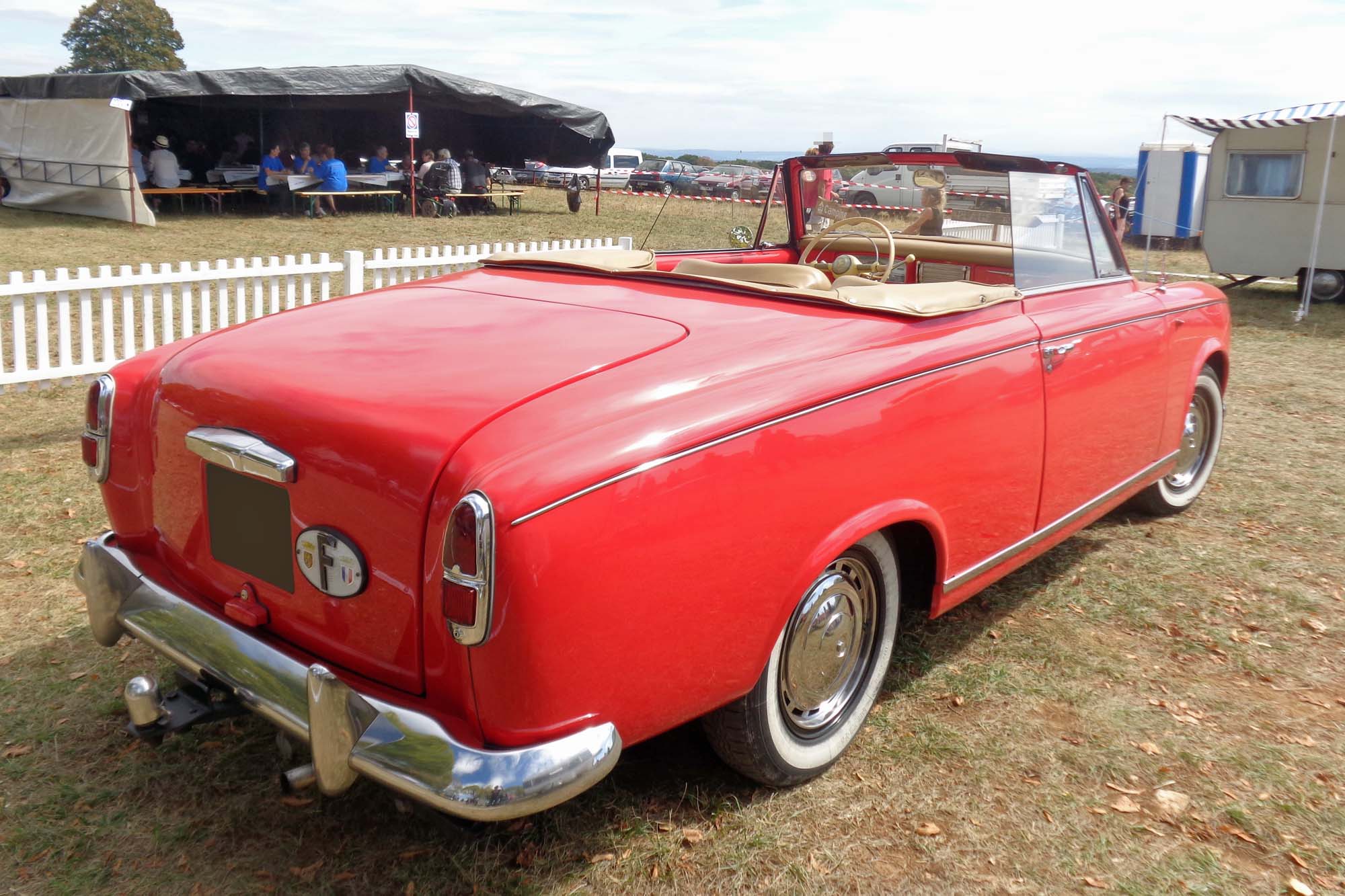 Peugeot 403