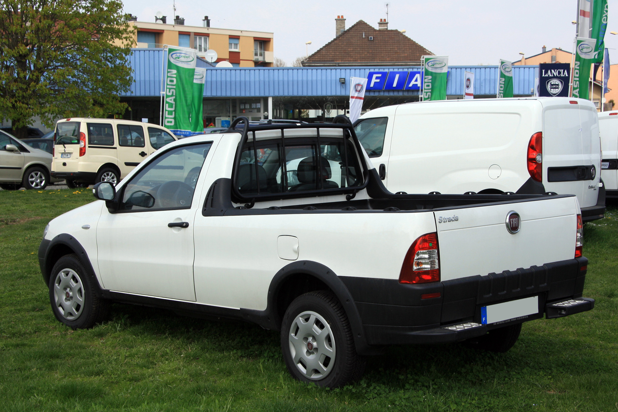 Fiat Strada 2