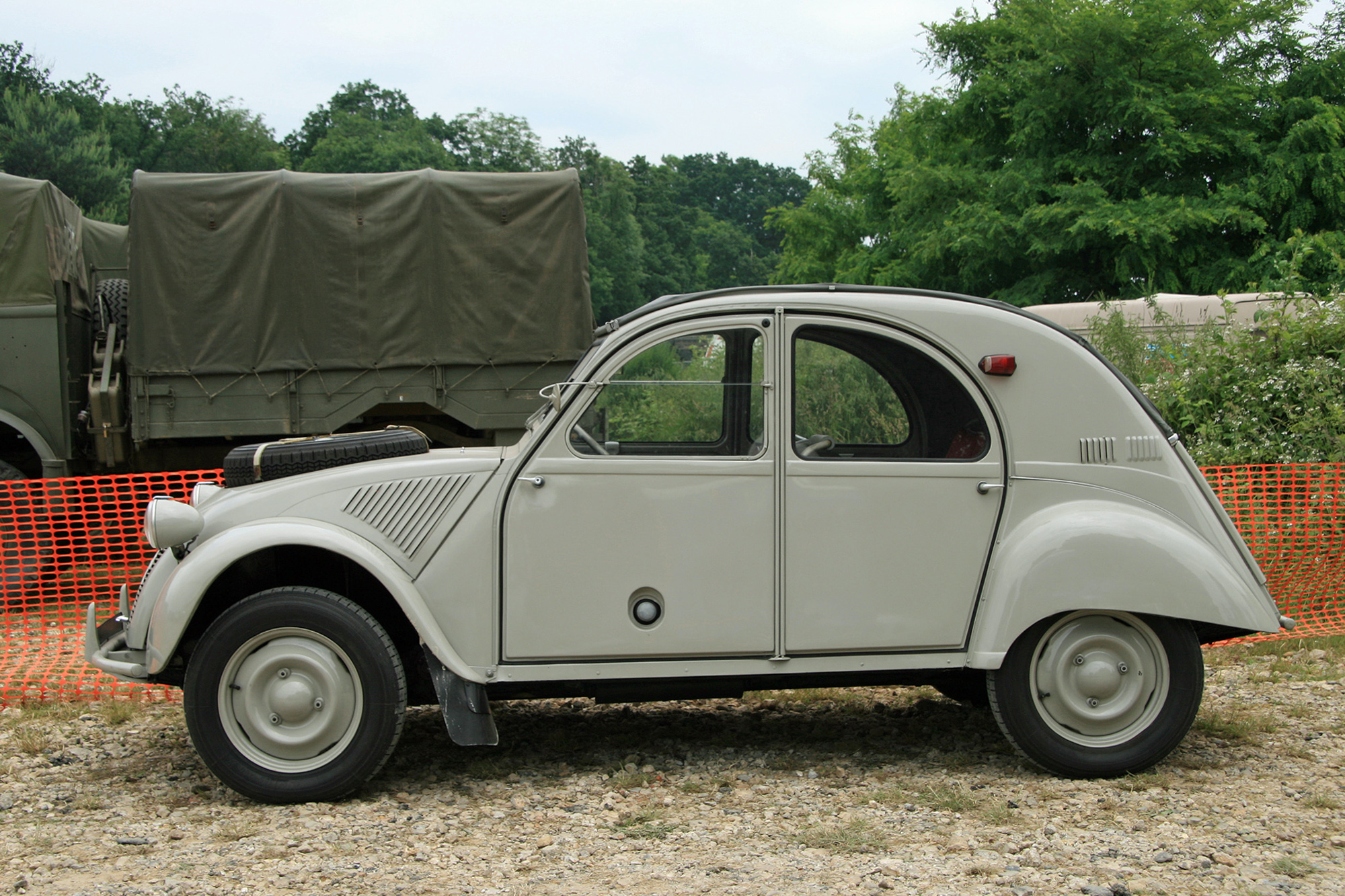 Citroën 2cv Sahara